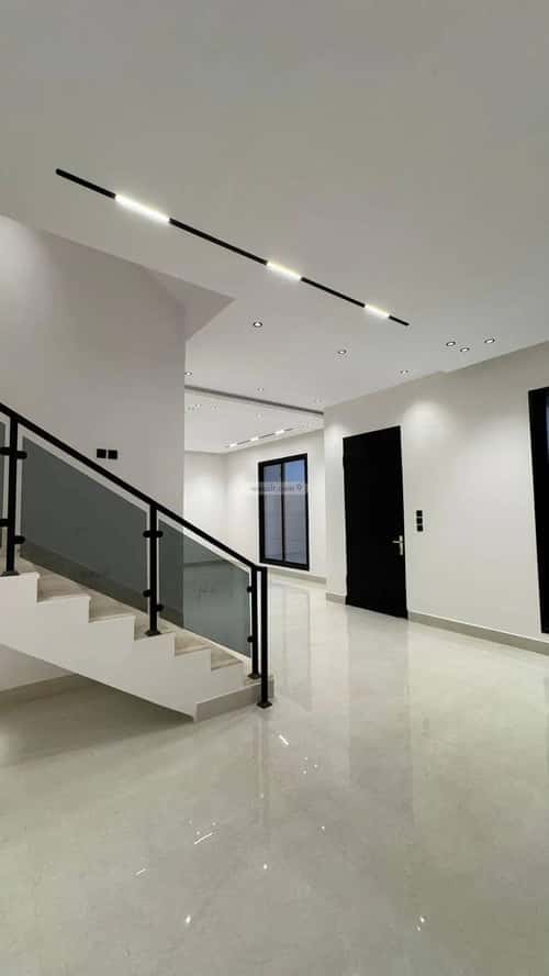 5 bedroom villa in Al Mahdiyyah 9