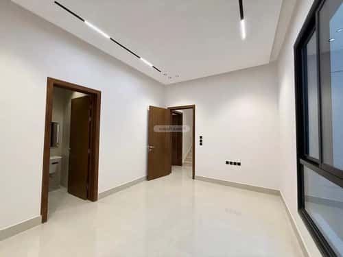 6 bedroom villa in Al Mahdiyyah 8