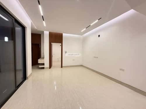 6 bedroom villa in Al Mahdiyyah 2
