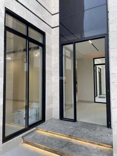 7 bedroom villa in Al Mahdiyyah 4