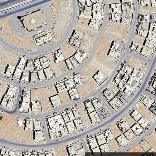 5 bedroom villa in Al Mahdiyyah 2