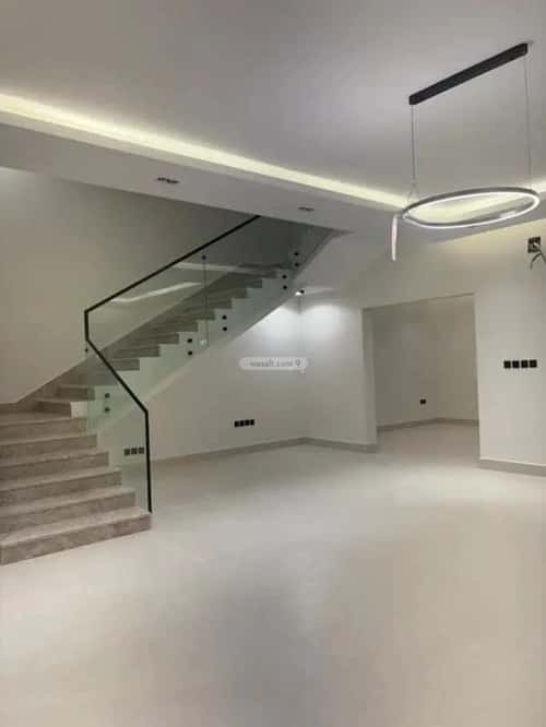 6 bedroom villa in Al Mahdiyyah 2