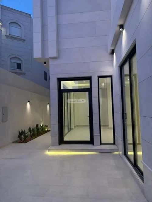 6 bedroom villa in Al Mahdiyyah 3