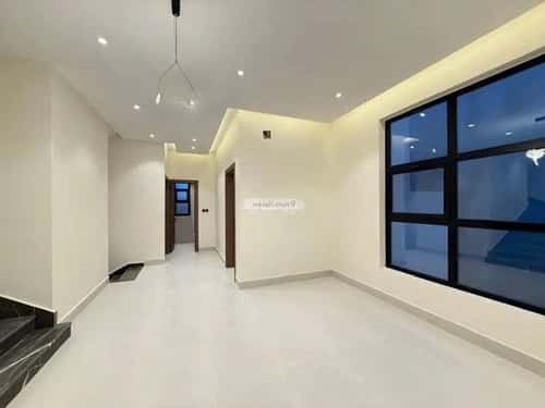 5 bedroom villa in Al Mahdiyyah 1