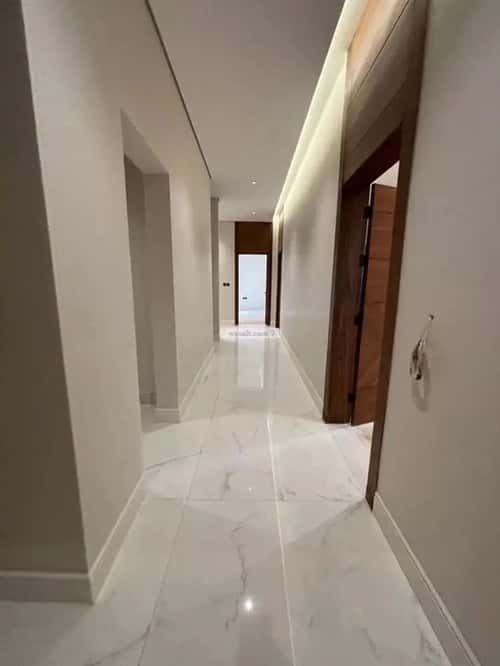 5 bedroom villa in Al Mahdiyyah 4