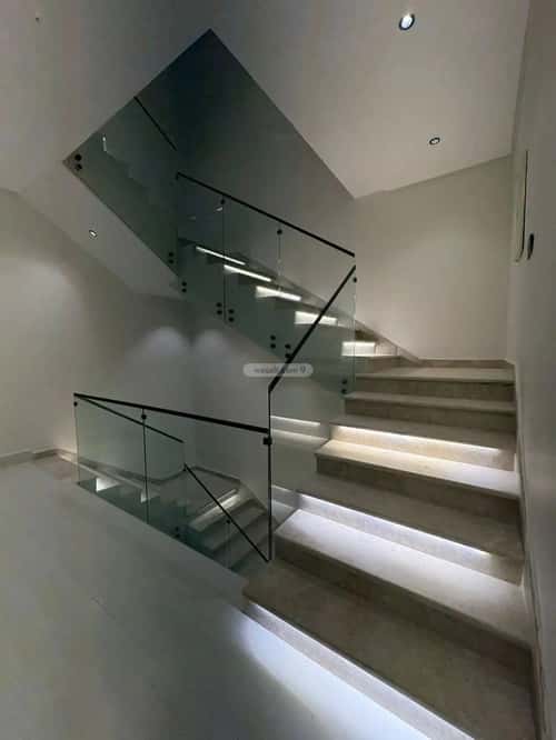 5 bedroom villa in Al Mahdiyyah 4