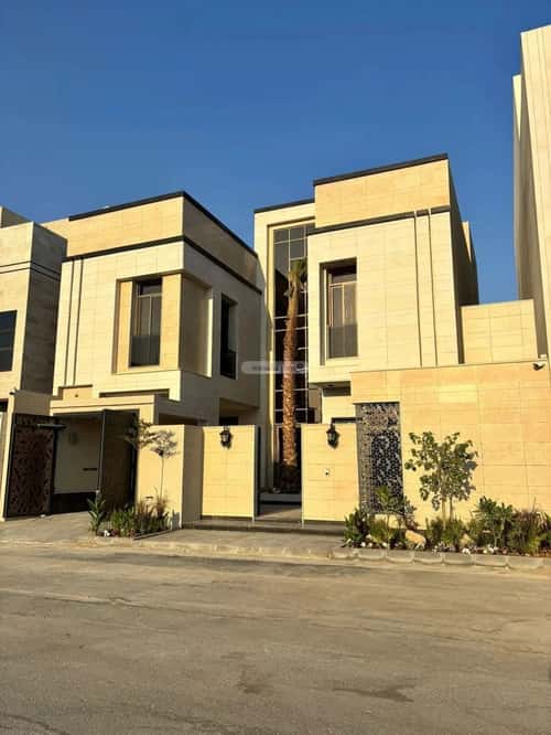 5 bedroom villa in Al Mahdiyyah 3