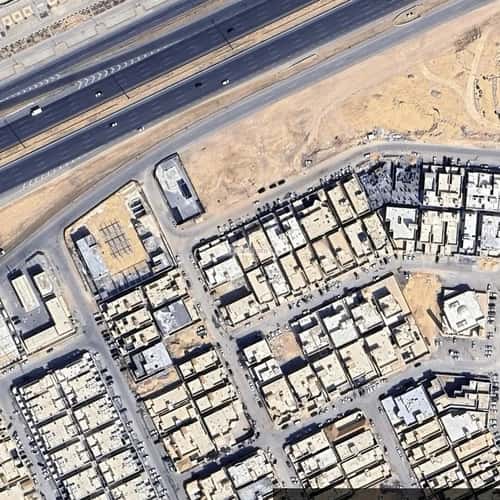 4 bedroom floor in Tuwaiq 7