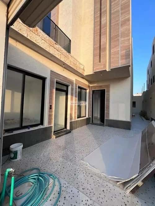 فيلا 4 غرف في المهدية 6