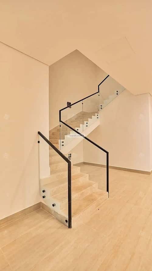 5 bedroom villa in Al Mahdiyyah 4