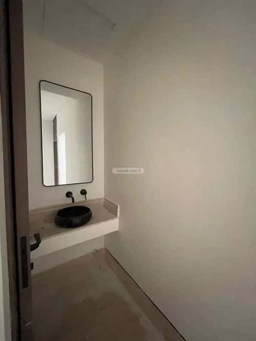 شقة 4 غرف في المهدية 5