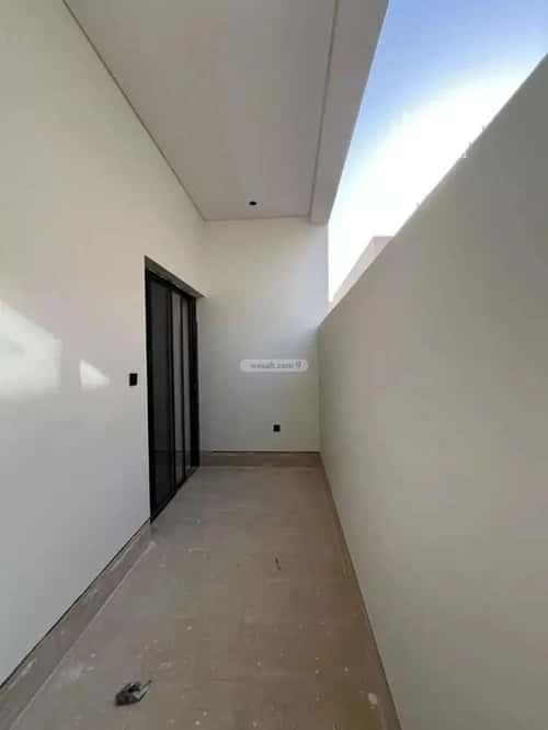4 bedroom apartment in Al Mahdiyyah 5