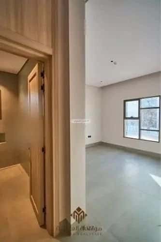 4 bedroom apartment in Al Mahdiyyah 2