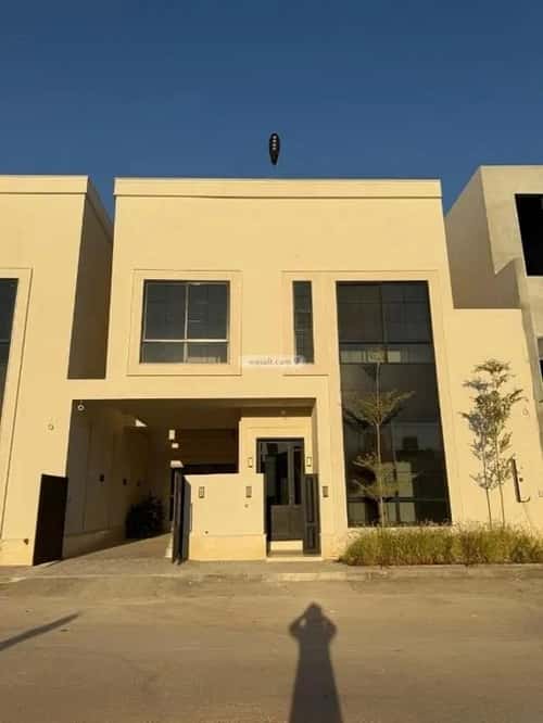 5 bedroom villa in Al Mahdiyyah 12