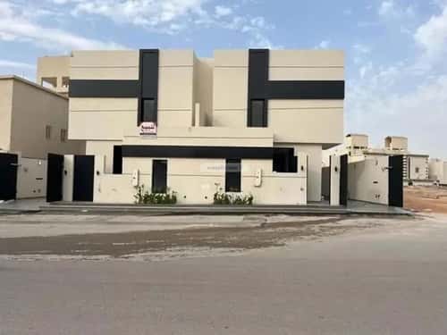 4 bedroom villa in Al Mahdiyyah 3