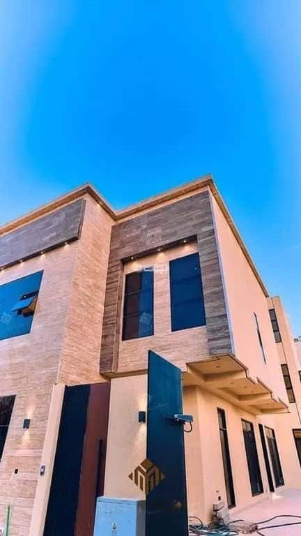 6 bedroom villa in Al Mahdiyyah 2