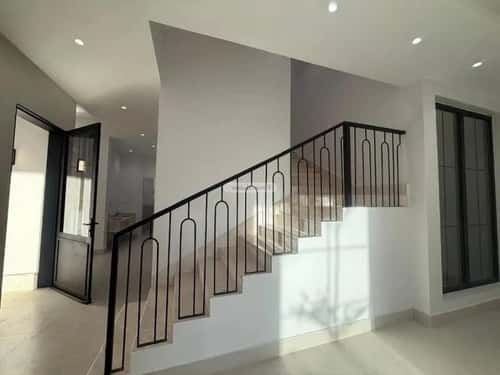 6 bedroom villa in Al Mahdiyyah 3