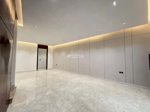 5 bedroom villa in Al Mahdiyyah 1