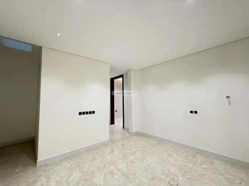 5 bedroom villa in Al Mahdiyyah 4