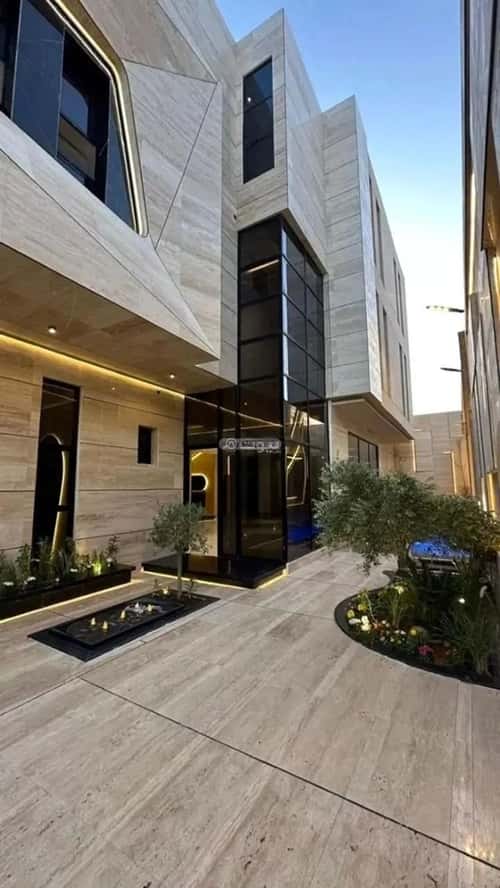 5 bedroom villa in Al Mahdiyyah 1