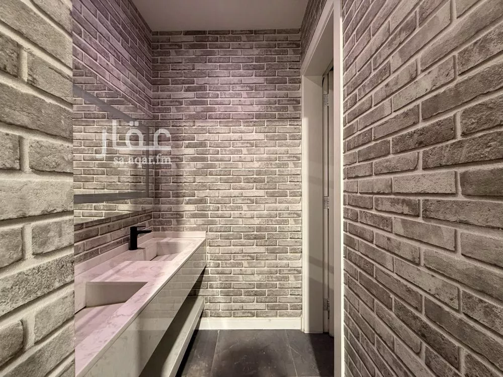 1 bedroom apartment in Hittin 8