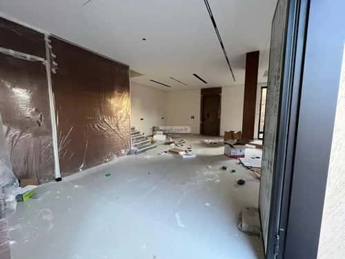 6 bedroom villa in Al Mahdiyyah 3