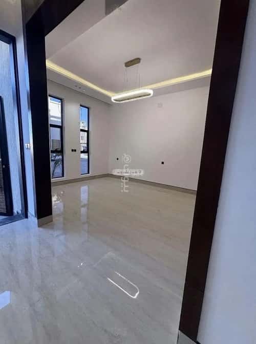 4 bedroom villa in Al Mahdiyyah 15