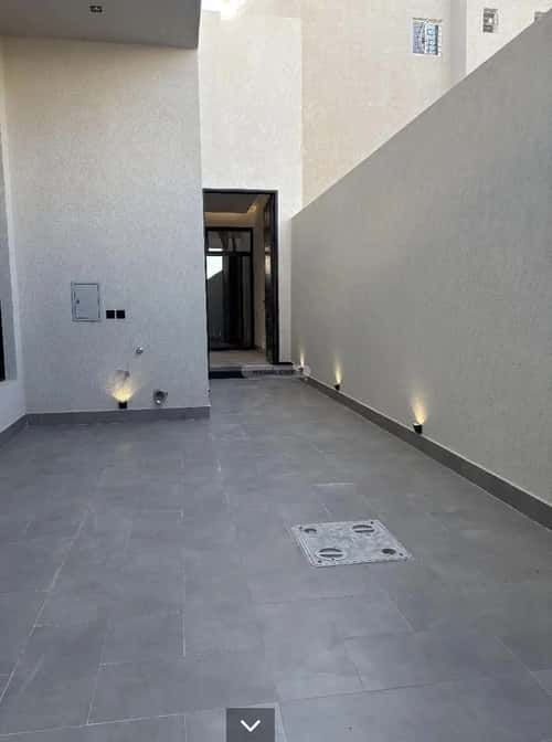 4 bedroom villa in Al Mahdiyyah 5