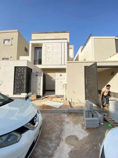 5 bedroom villa in Al Mahdiyyah 12
