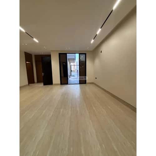 5 bedroom villa in Al Mahdiyyah 10