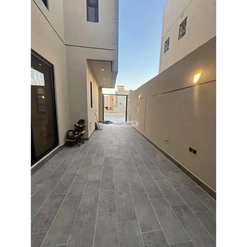5 bedroom villa in Al Mahdiyyah 12
