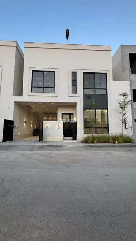 5 bedroom villa in Al Mahdiyyah 8