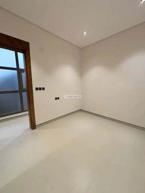 6 bedroom villa in Al Mahdiyyah 4