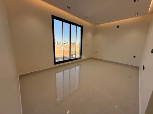 4 bedroom floor in Al Qadisiyah 5