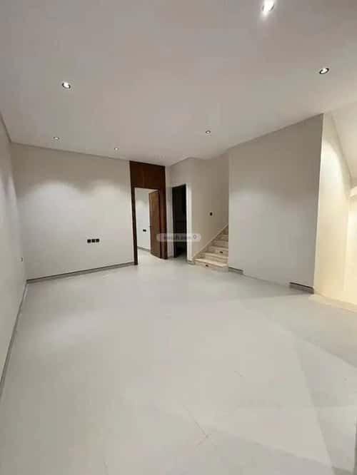 6 bedroom villa in Al Mahdiyyah 12