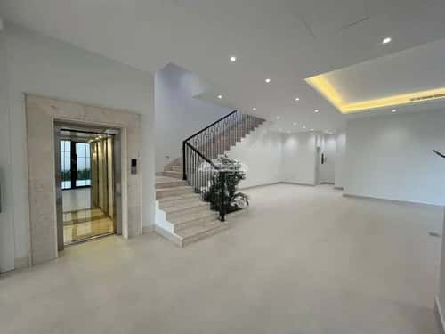 5 bedroom villa in Al Mahdiyyah 5
