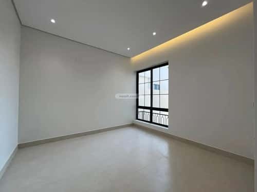 5 bedroom villa in Al Mahdiyyah 6