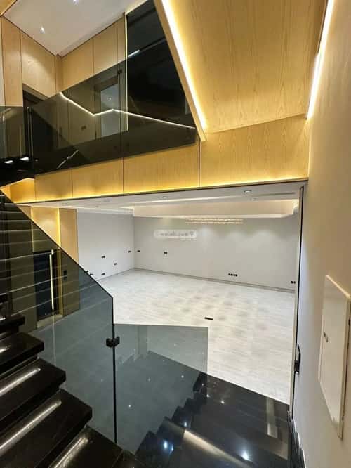 فيلا 7 غرف في المهدية 5