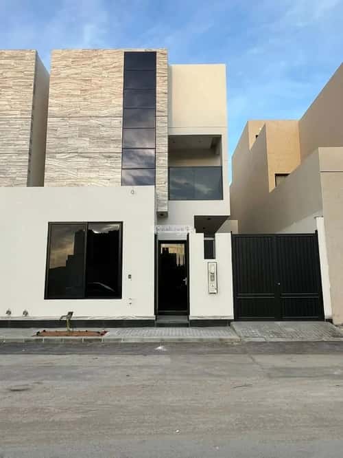 5 bedroom villa in Al Mahdiyyah 10