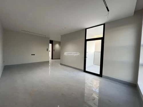 5 bedroom villa in Al Mahdiyyah 8