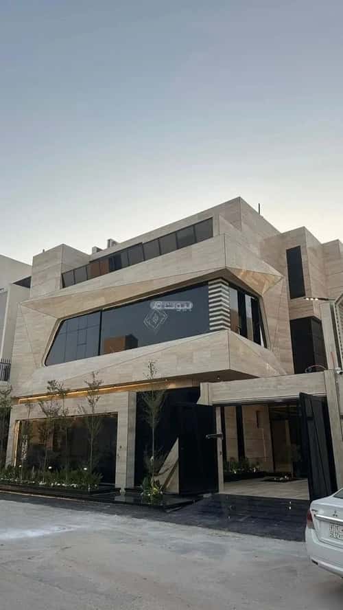 5 bedroom villa in Al Mahdiyyah 4