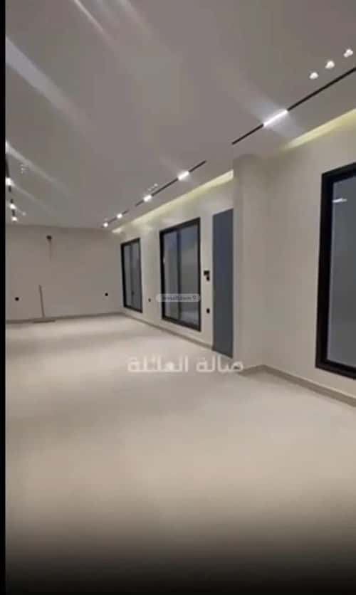 فيلا 8 غرف في الزهرة 4