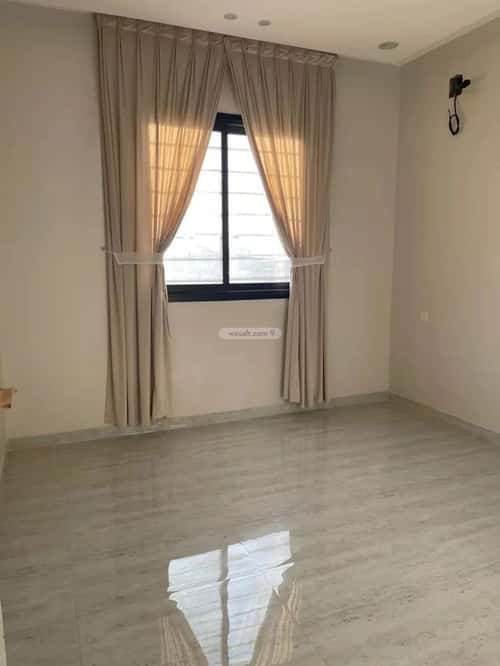 4 bedroom villa in Al Mahdiyyah 3
