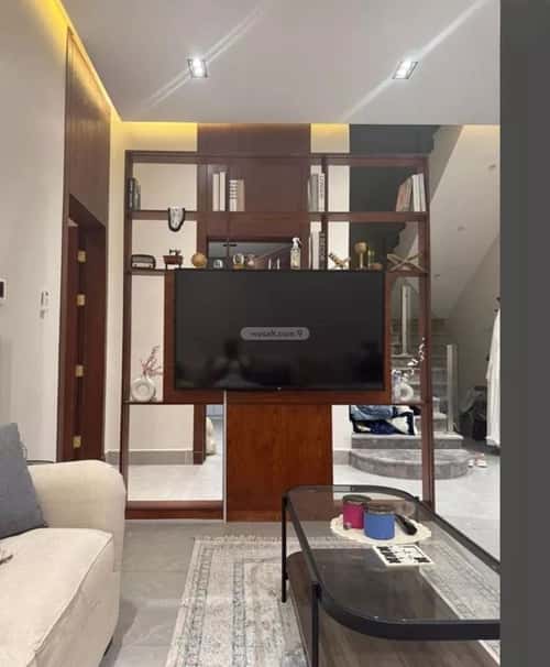 4 bedroom floor in Dhahrat Al Badiah 2