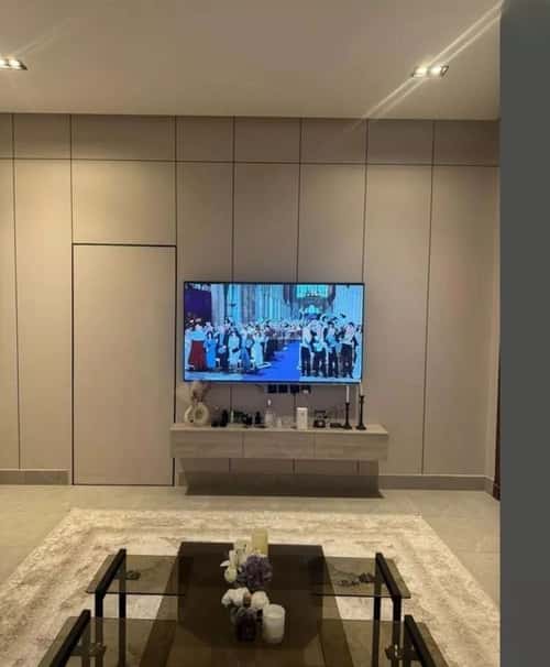 4 bedroom floor in Dhahrat Al Badiah 5