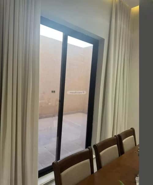 4 bedroom floor in Dhahrat Al Badiah 4