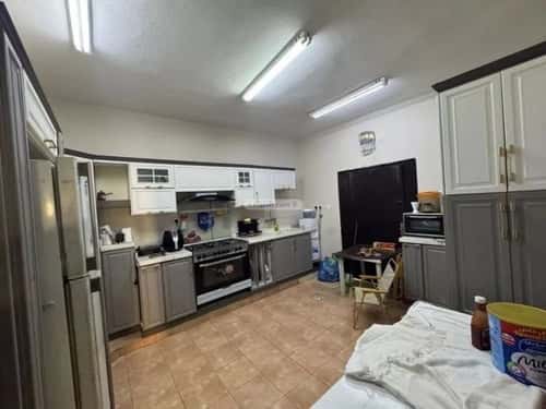 فيلا 10 غرف في النسيم الغربي 2