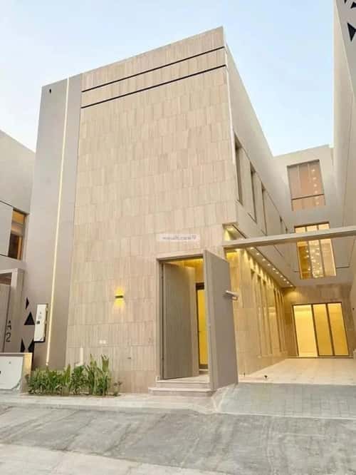 6 bedroom villa in Al Mahdiyyah 3