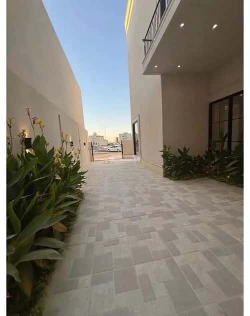 6 bedroom villa in Al Mahdiyyah 8