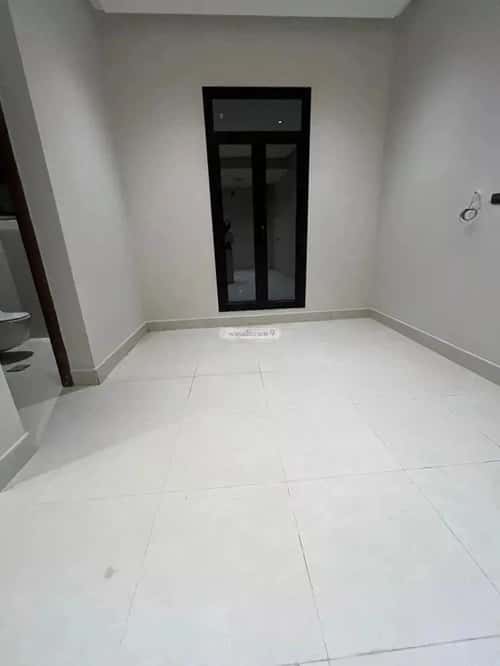 دور 4 غرف في شبرا 13